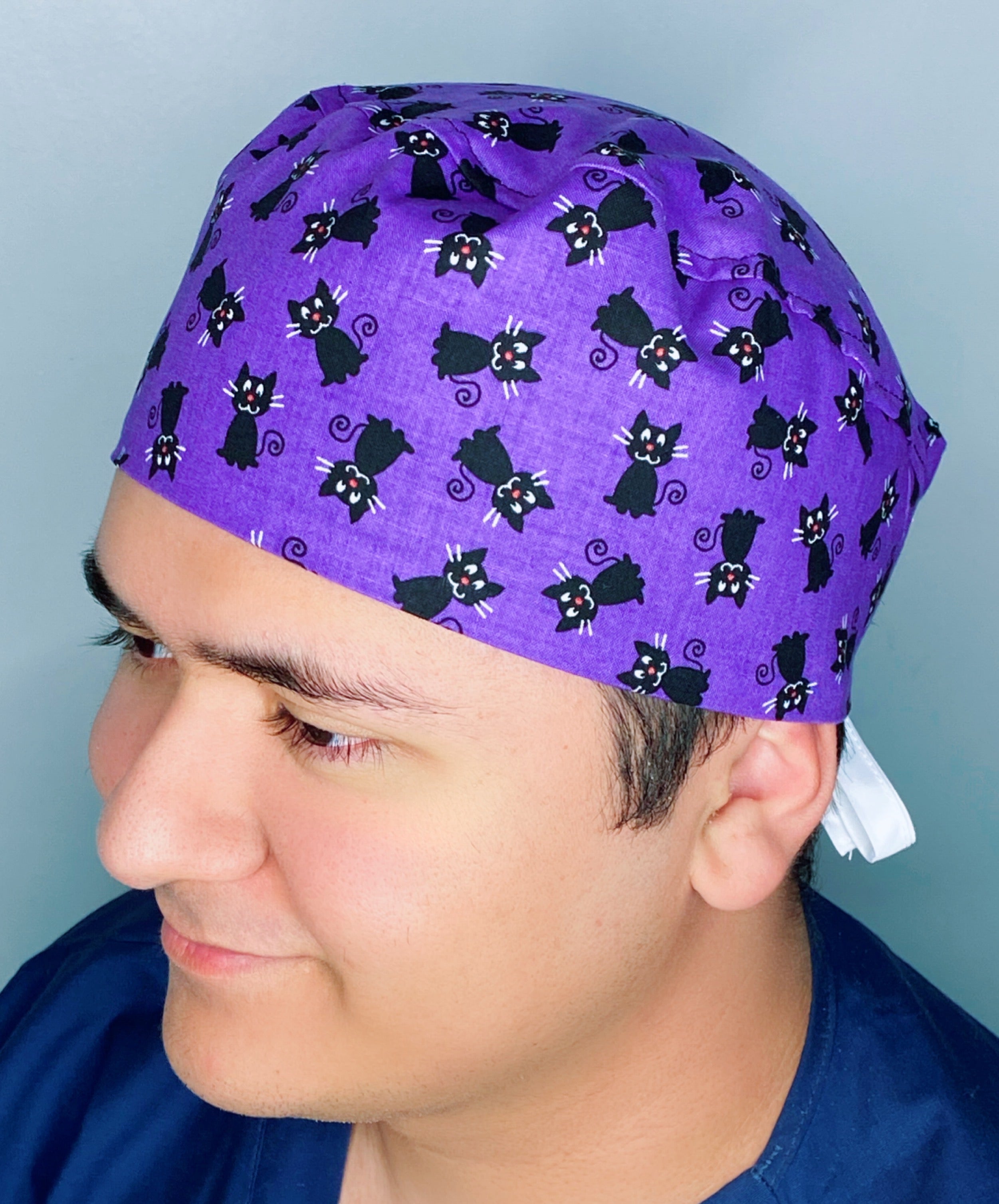 Black Cats on Purple Halloween Unisex Holiday Scrub Cap