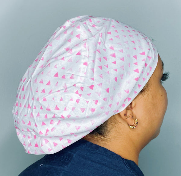 Small Pink Triangles on White Euro
