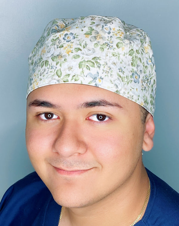 Small Delicate Flowers on Beige Floral Design Unisex Cute Scrub Cap