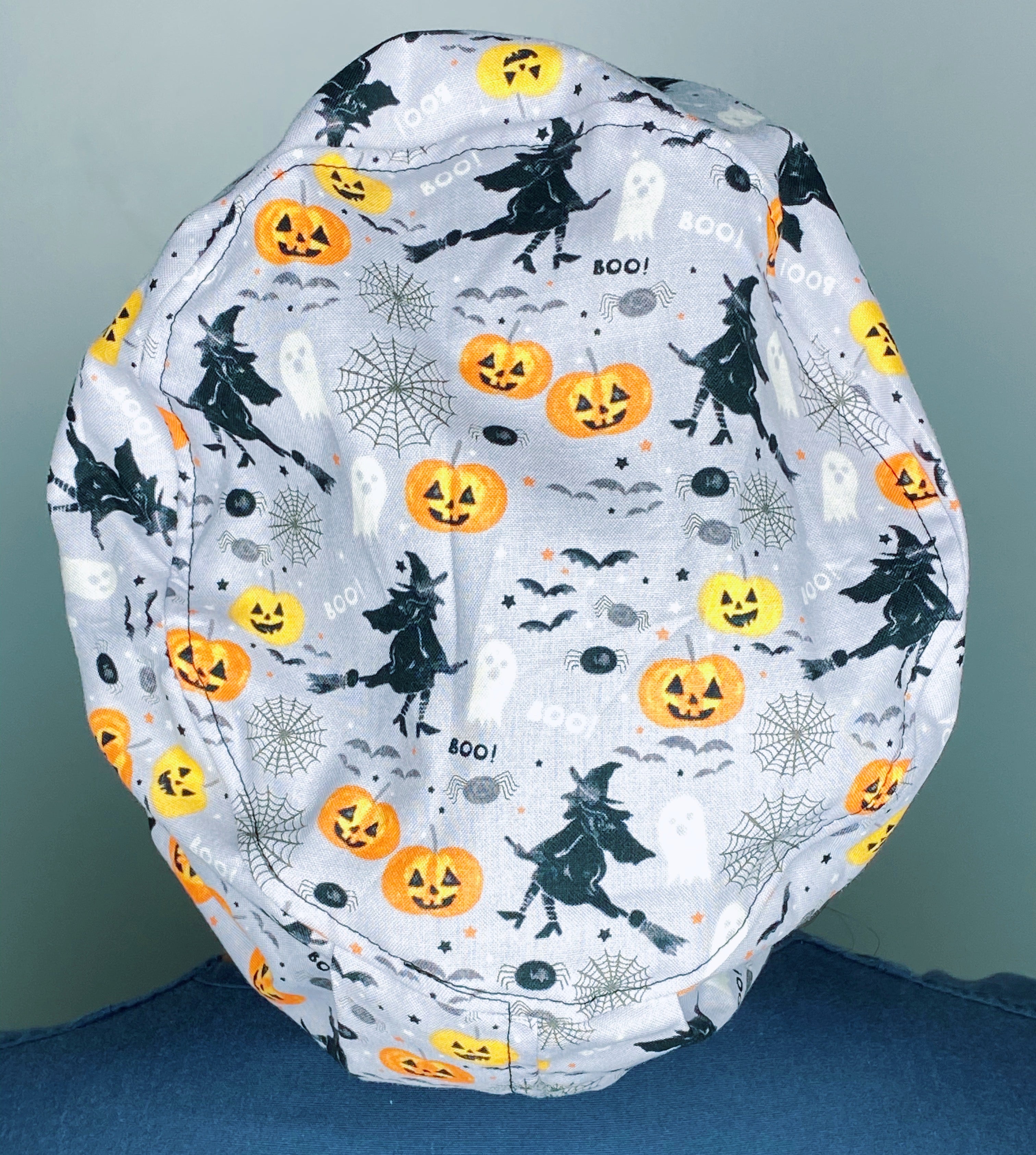 Cute Halloween Themes on Grey Euro