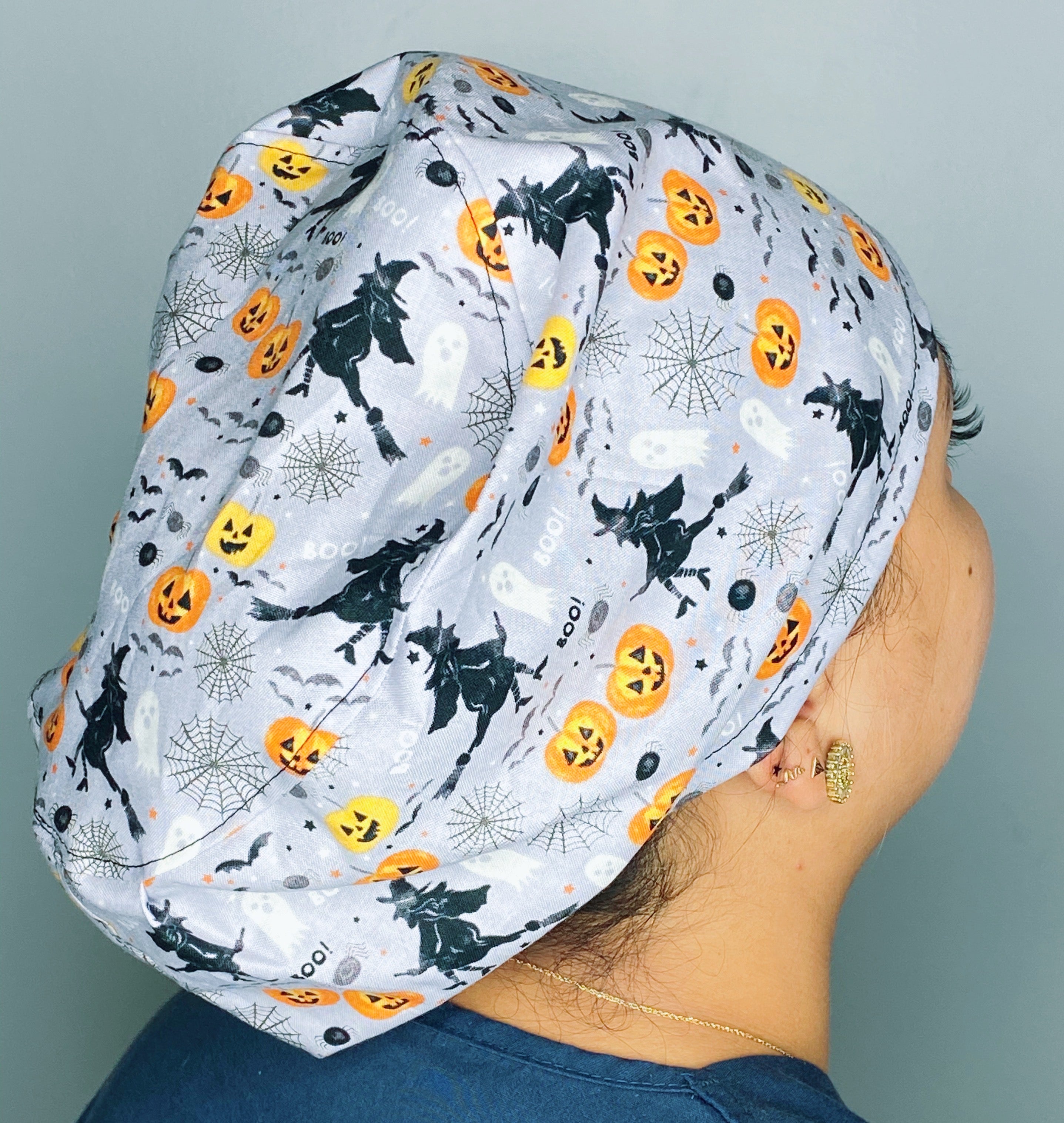 Cute Halloween Themes on Grey Euro