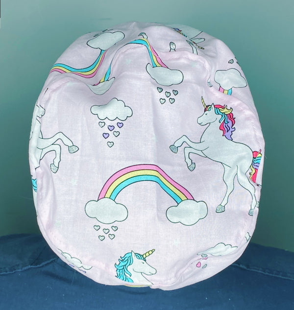 Happy Unicorns on Pink Design Euro