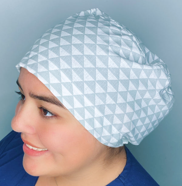 Triangle White & Grey Stripes Euro