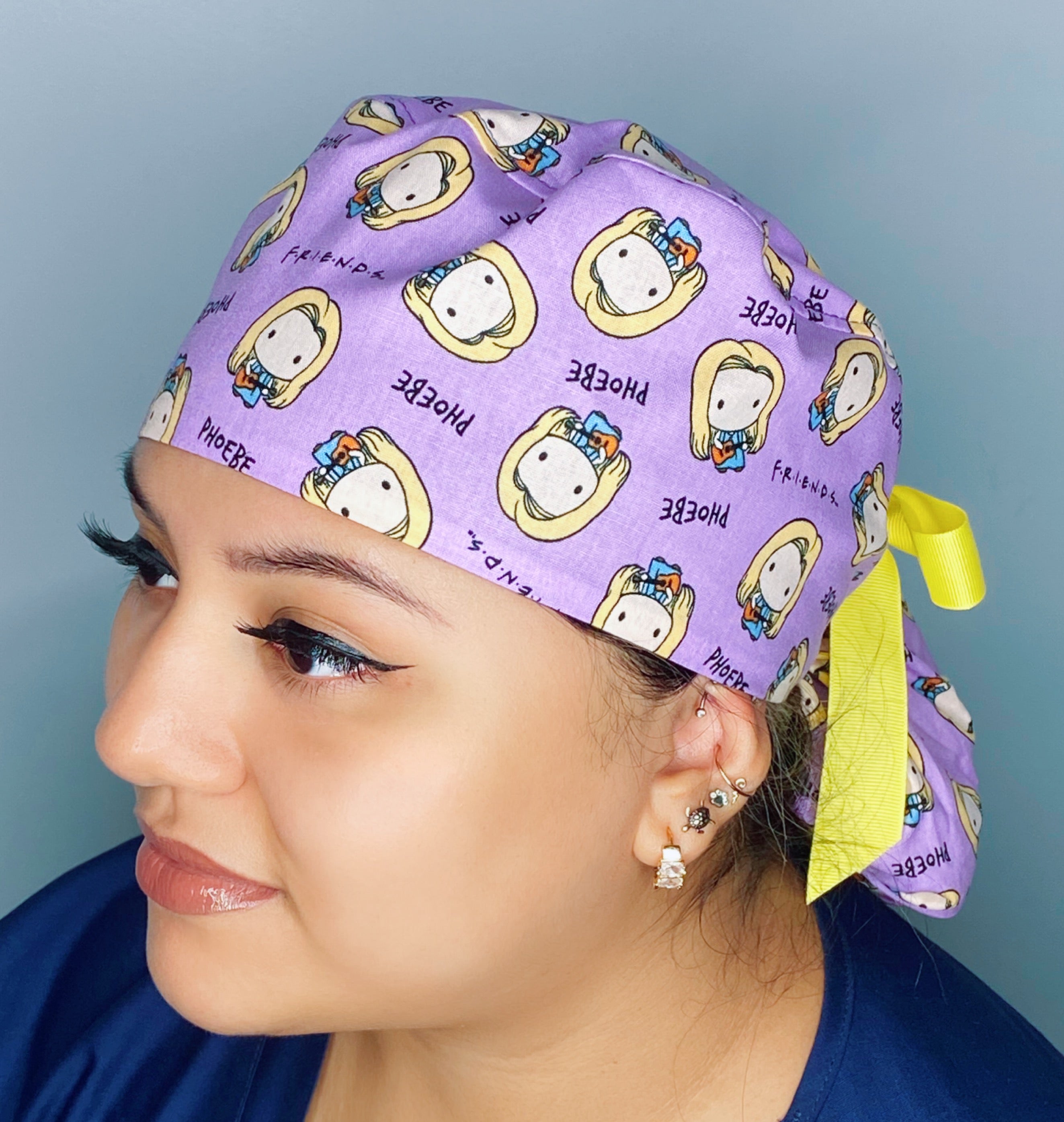 FRIENDS TV Show Character Phoebe Ponytail