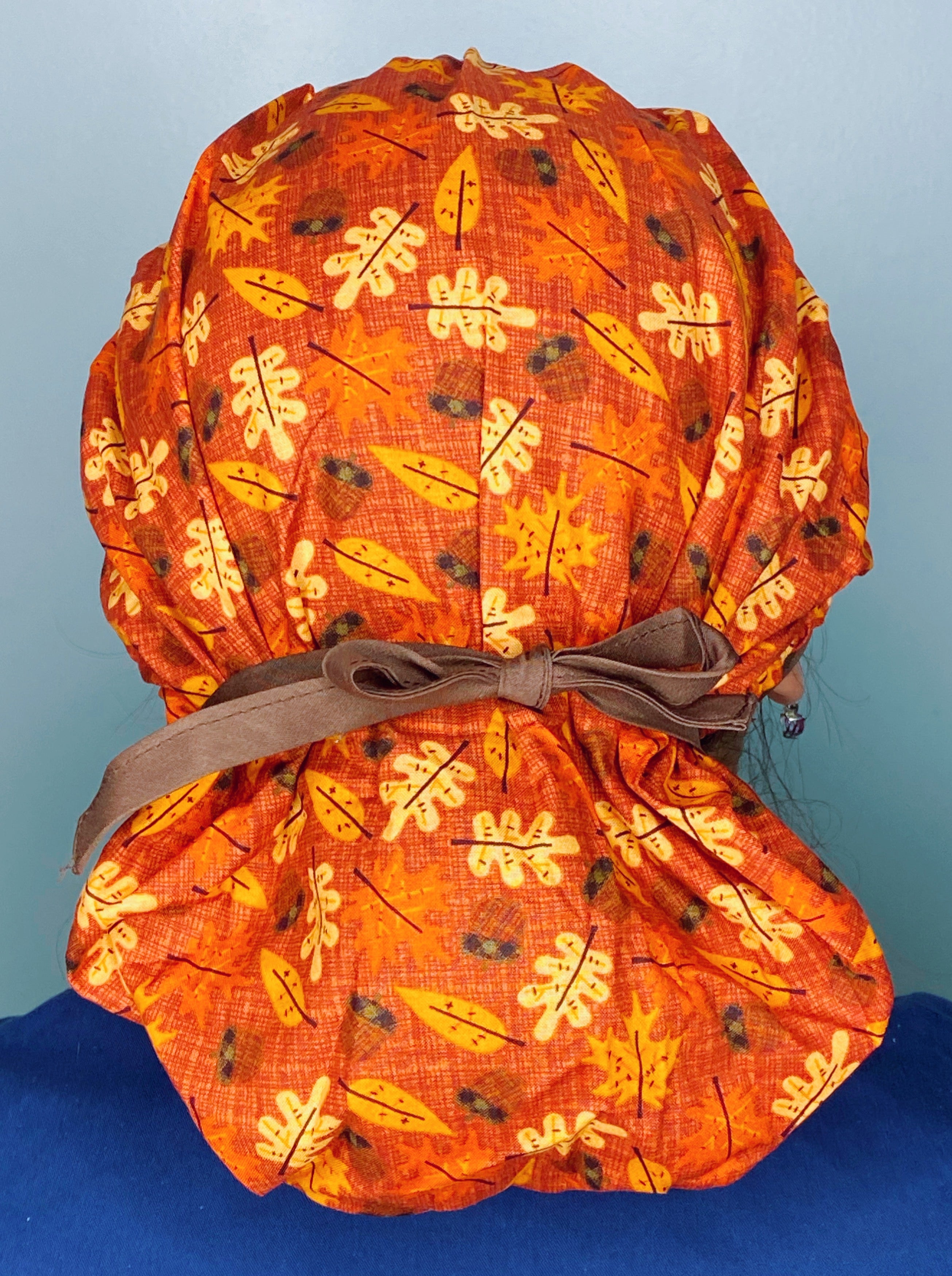 Autumn Leaves & Acorns Thanksgiving/Fall Holiday Themed Bouffant