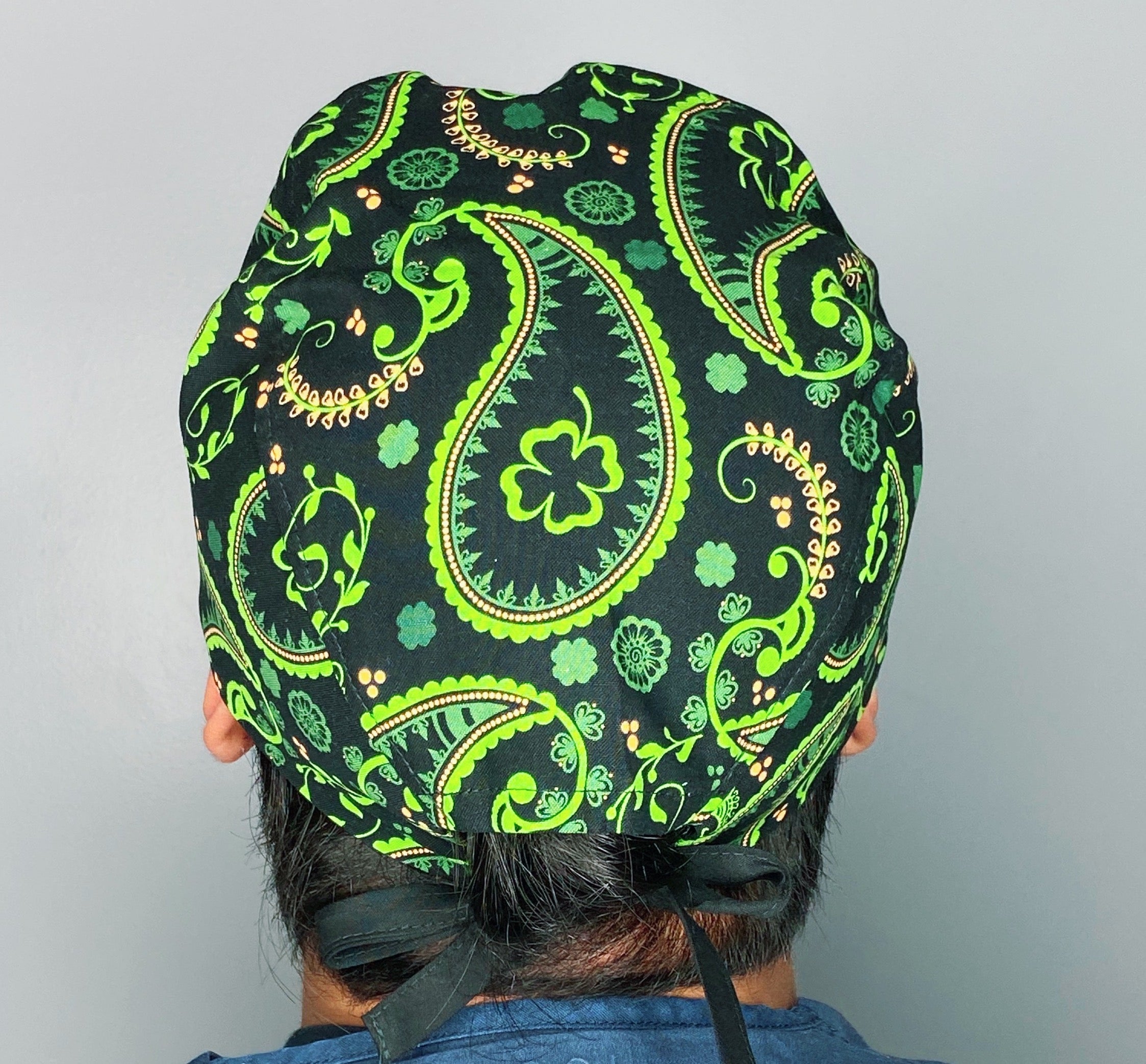 Bandana Clover Leaves Design St. Patrick's Day Unisex Holiday Scrub Cap