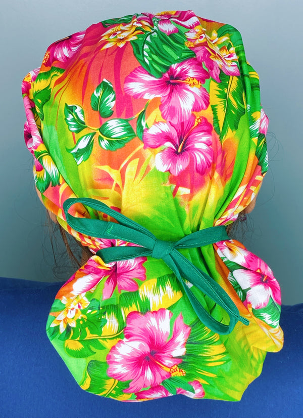 Green & Pink Hibiscus Hawaiian Flower Design Floral Themed Bouffant