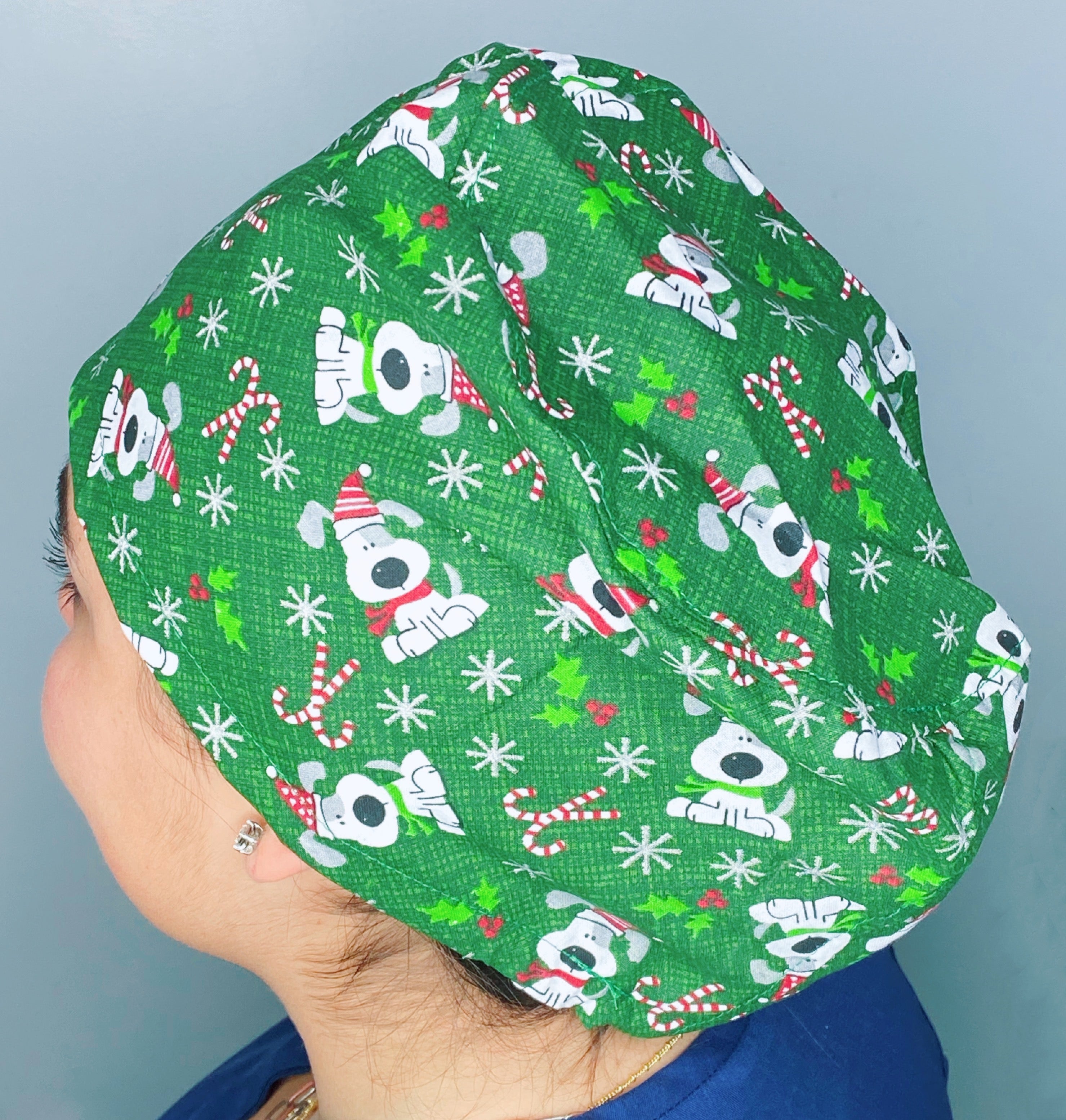Winter Pups on Green Winter/Christmas Euro