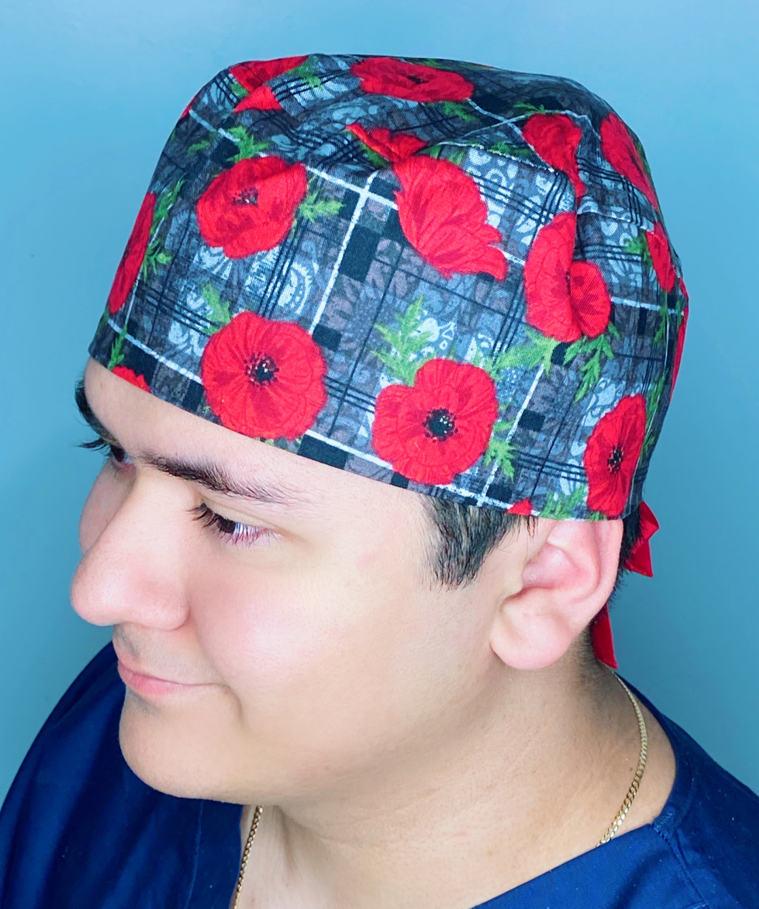 Red Flowers On Dark Grey Plaid Floral Design Unisex Cute Scrub Cap