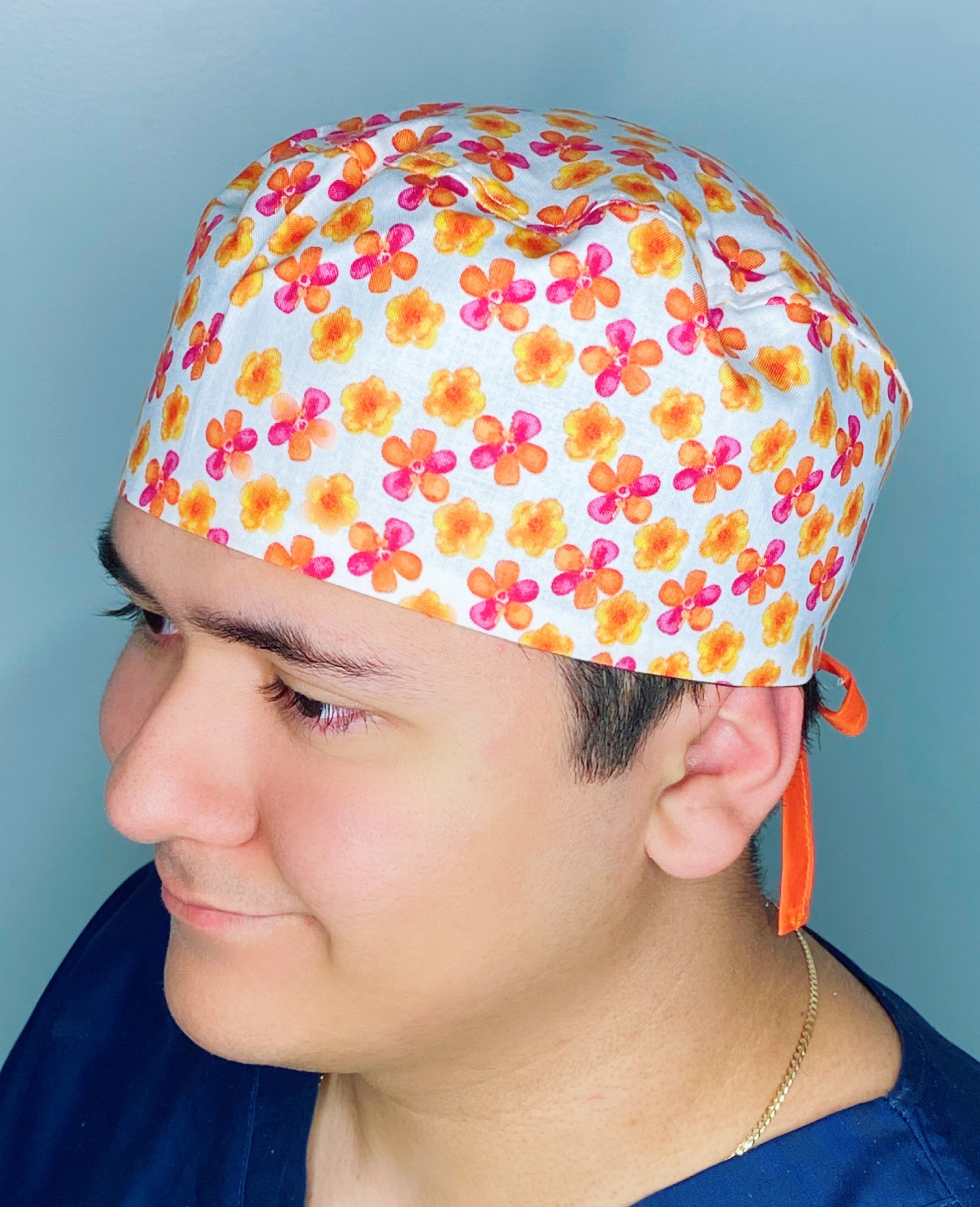 Small Orange & Pink Daisies on White Floral Design Unisex Cute Scrub Cap