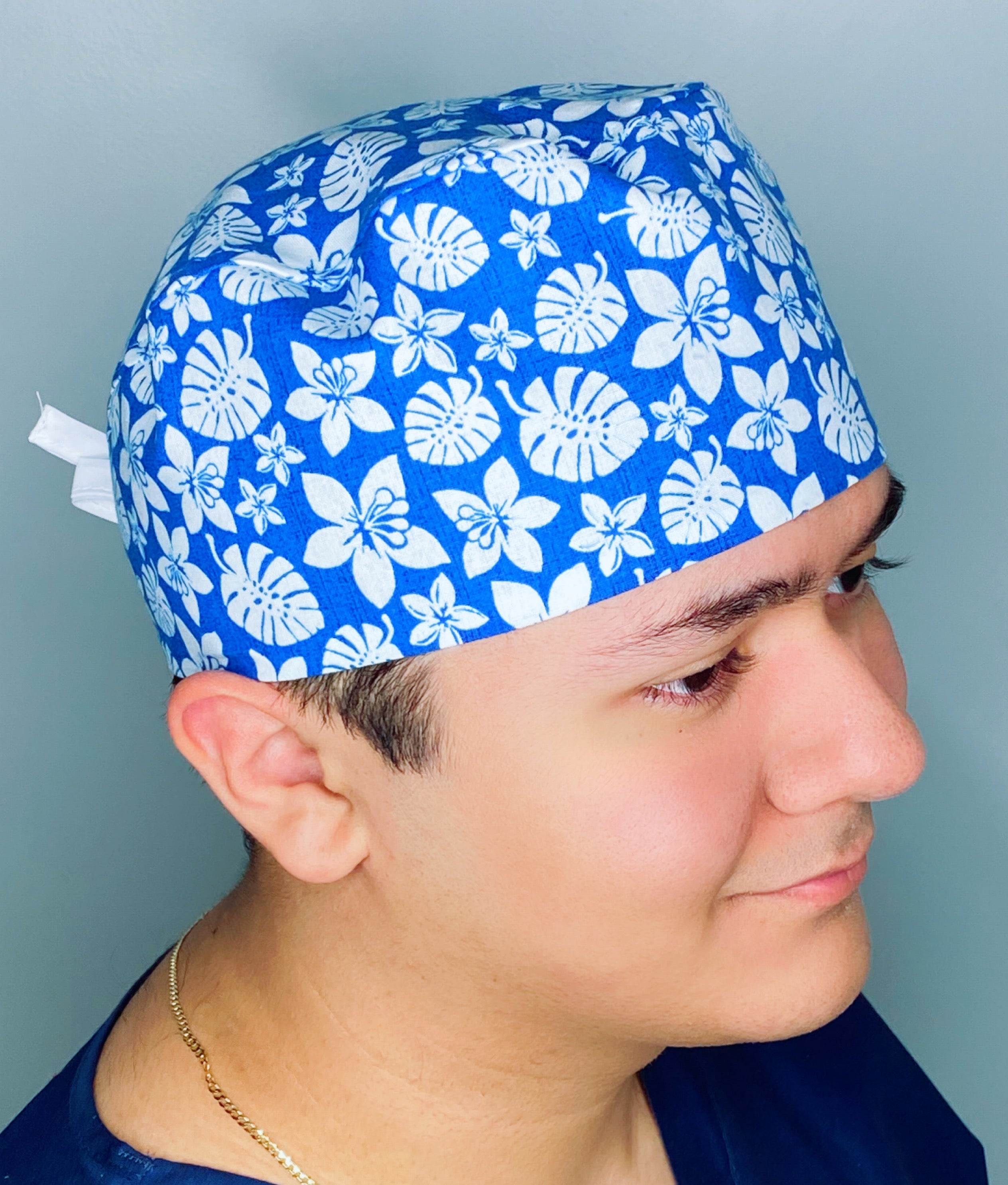 Bright Blue Arabesque Mandala Floral Design Unisex Cute Scrub Cap