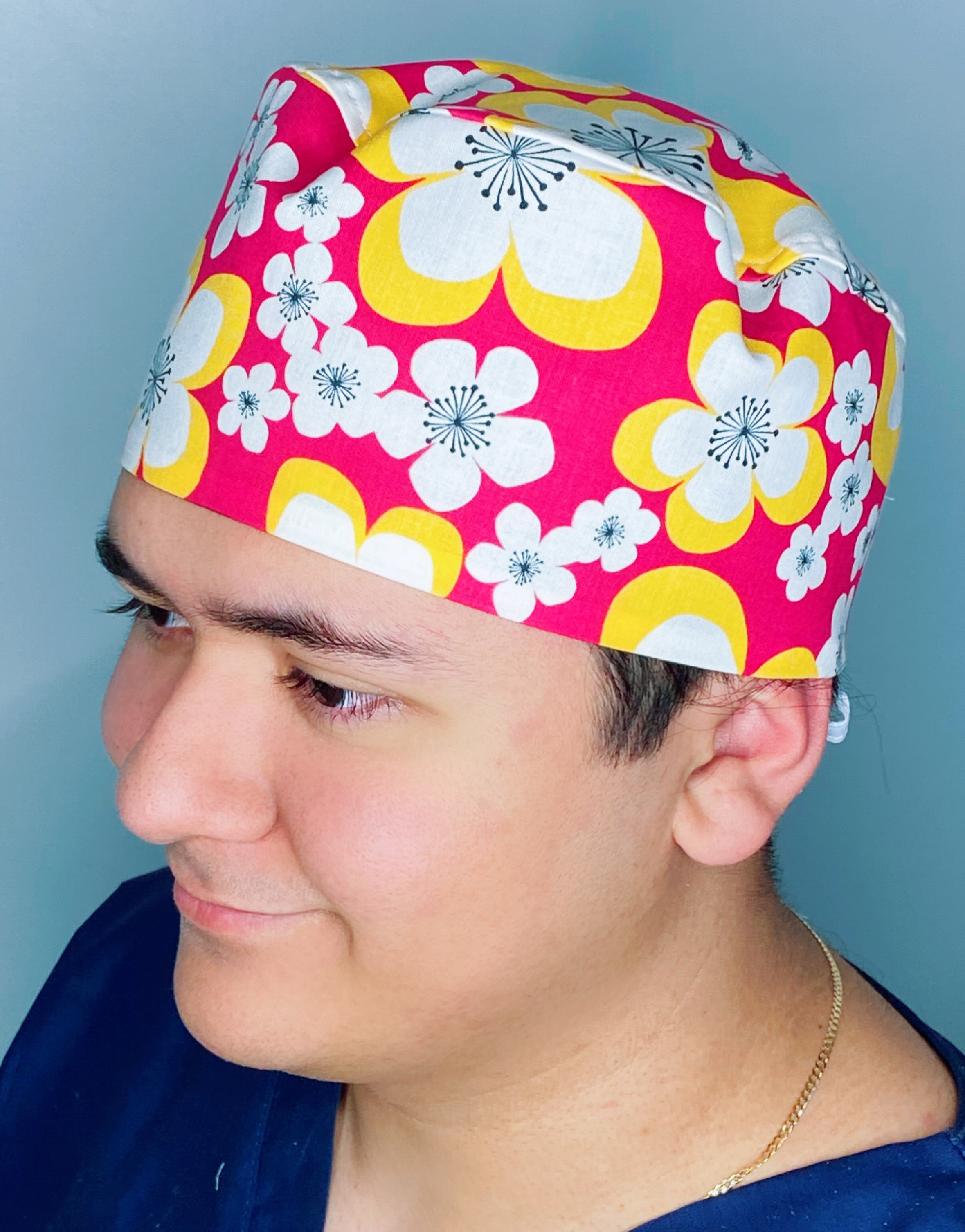 Hibiscus Hawaiian Flowers on Bright Pink Floral Design Unisex Cute Scrub Cap