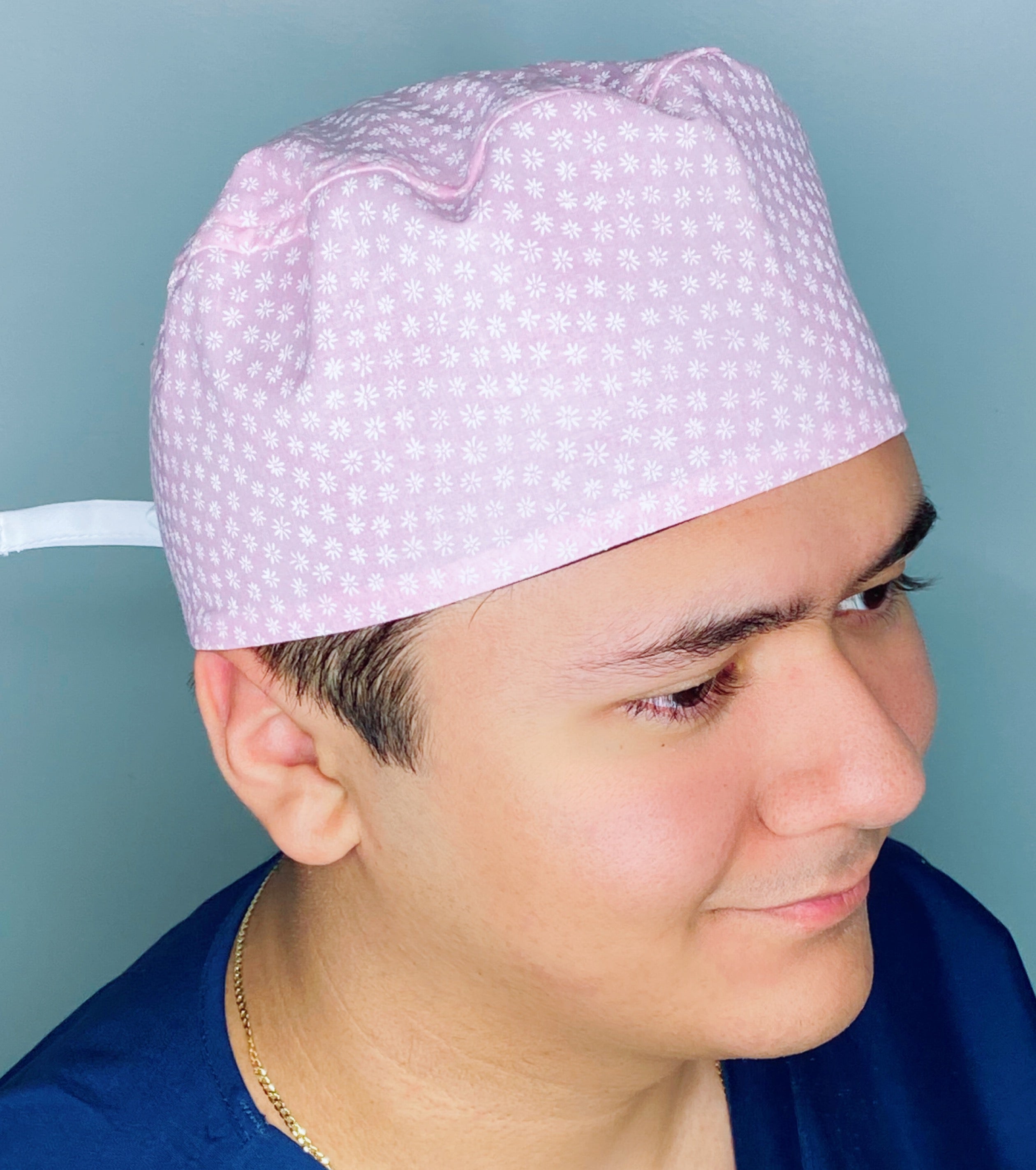 Small White Daisies on Pink Floral Design Unisex Cute Scrub Cap