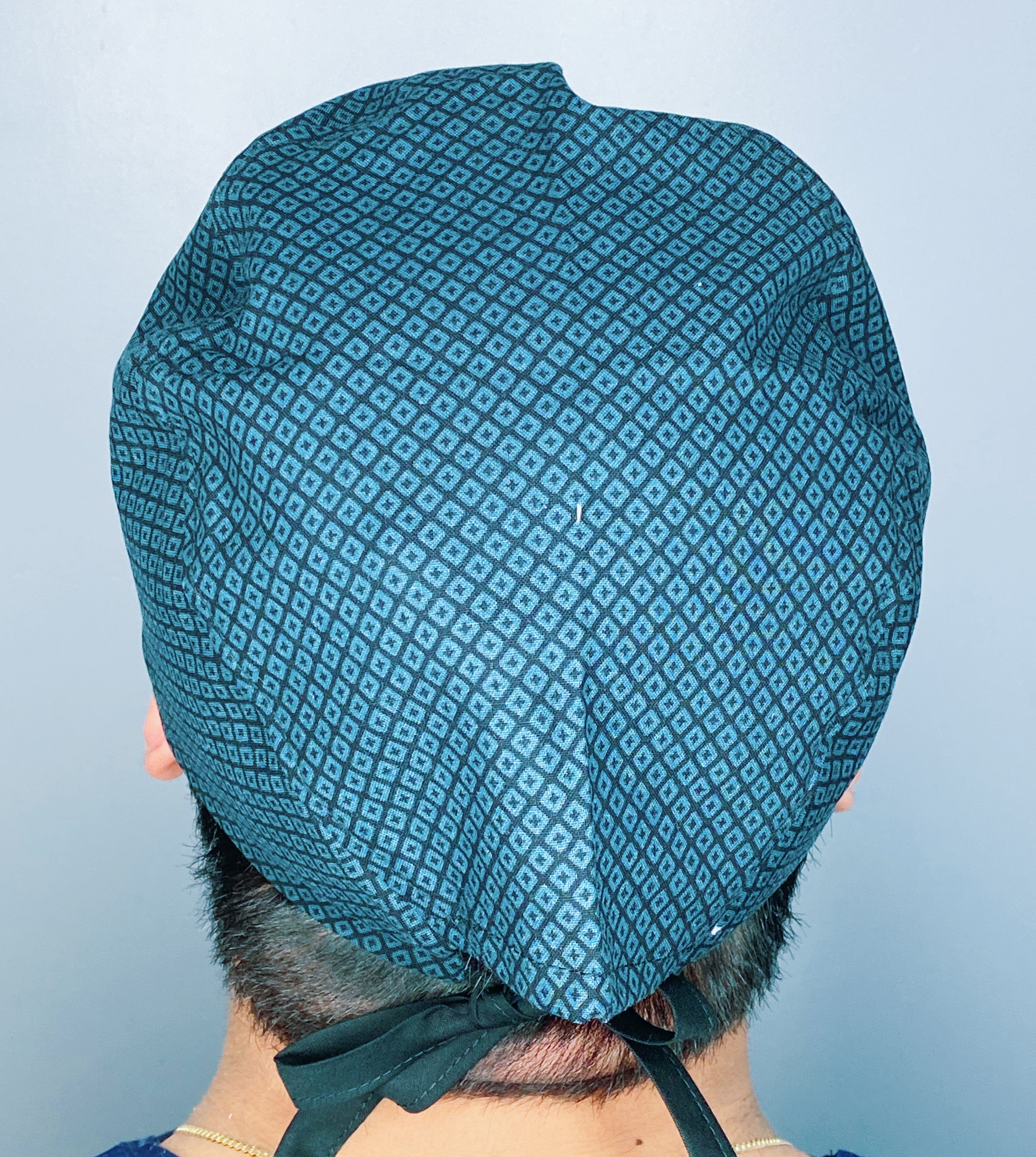 Small Geometric Shapes Dark Grey & Black Unisex Fancy Scrub Cap