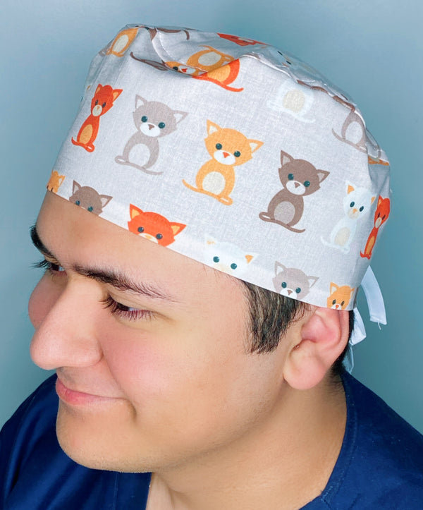 Adorable Cats on Beige Unisex Animal Scrub Cap