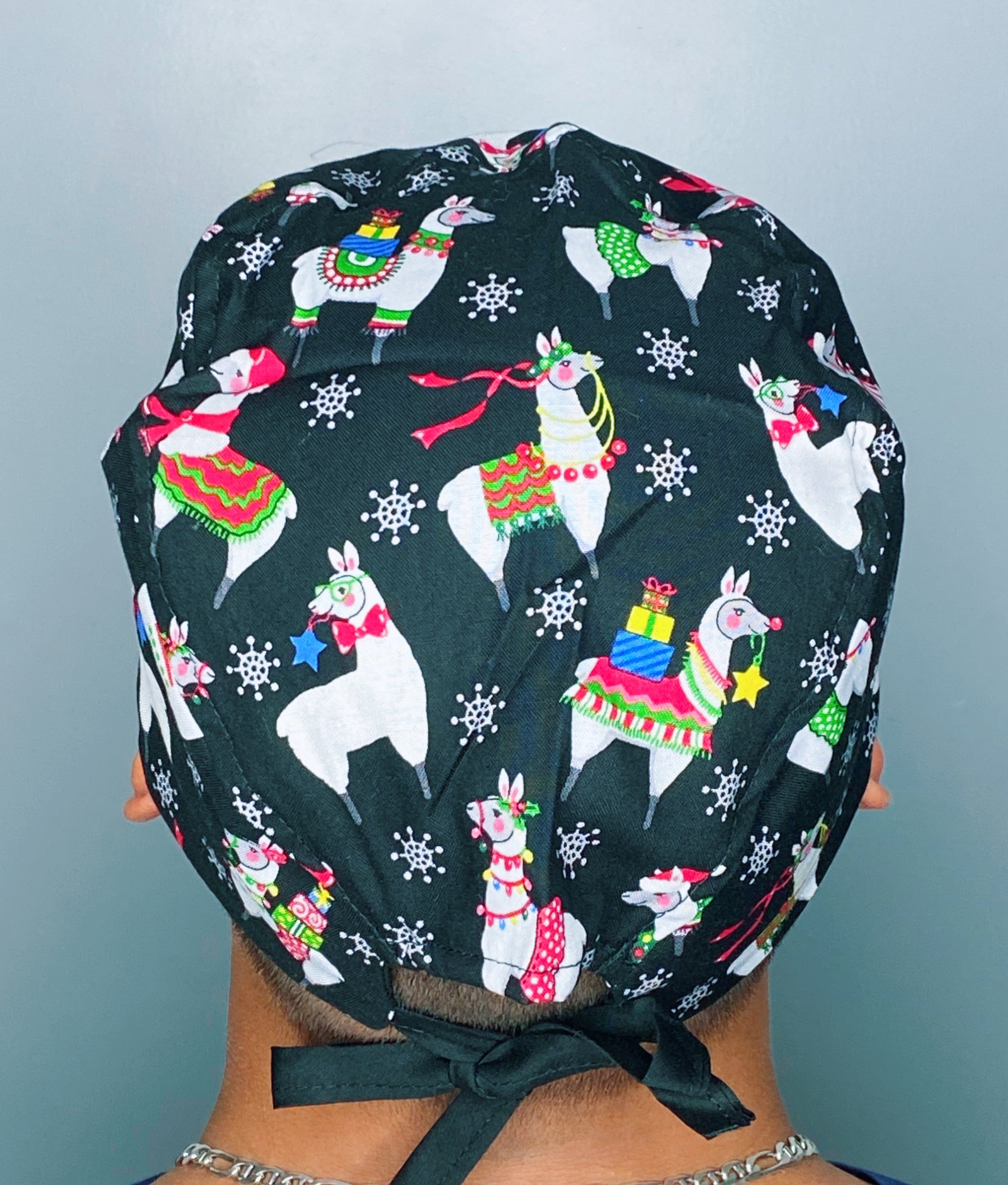 Festive Llamas Christmas/Winter themed Unisex Holiday Scrub Cap