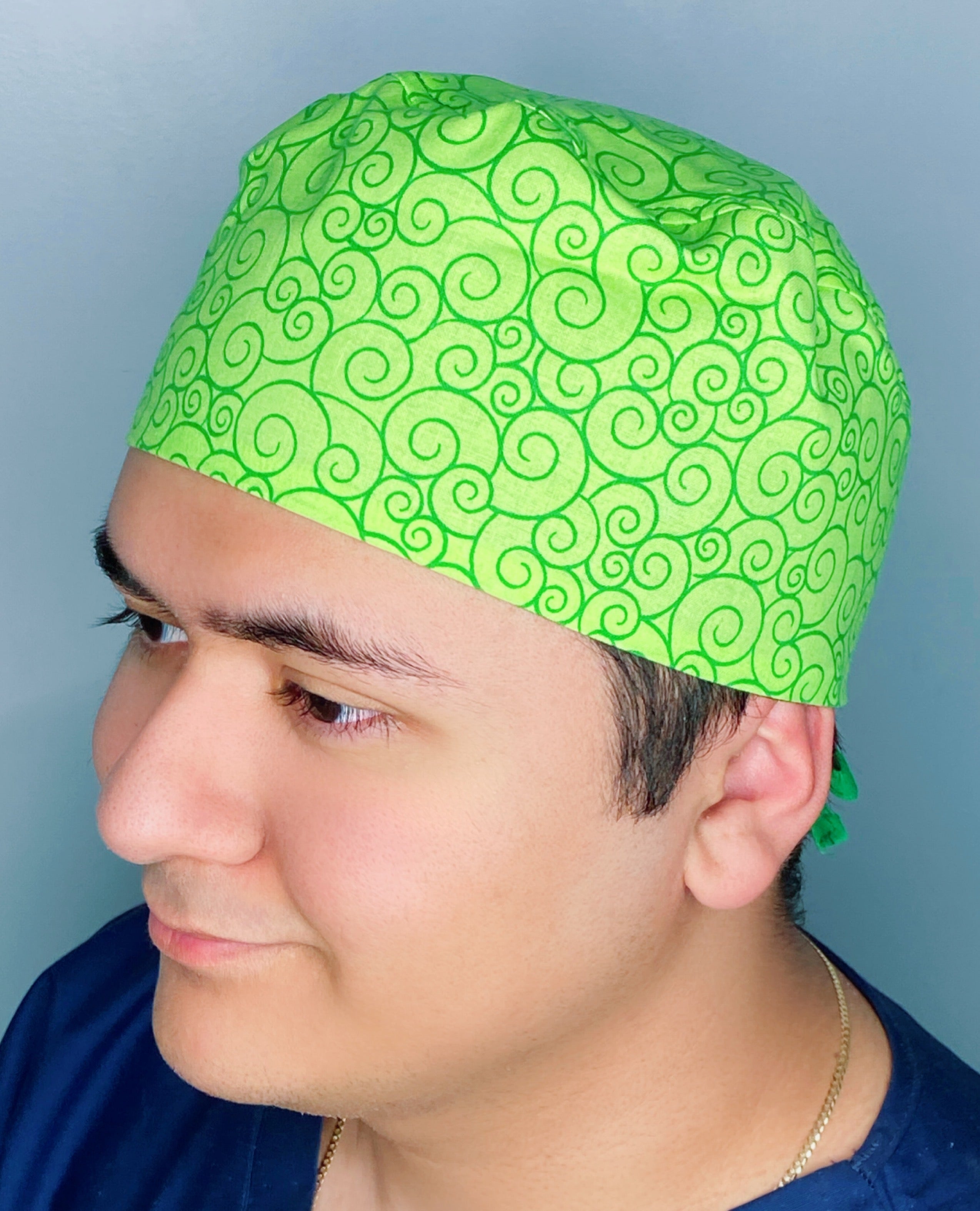 Green Arabesque Floral Design Unisex Cute Scrub Cap