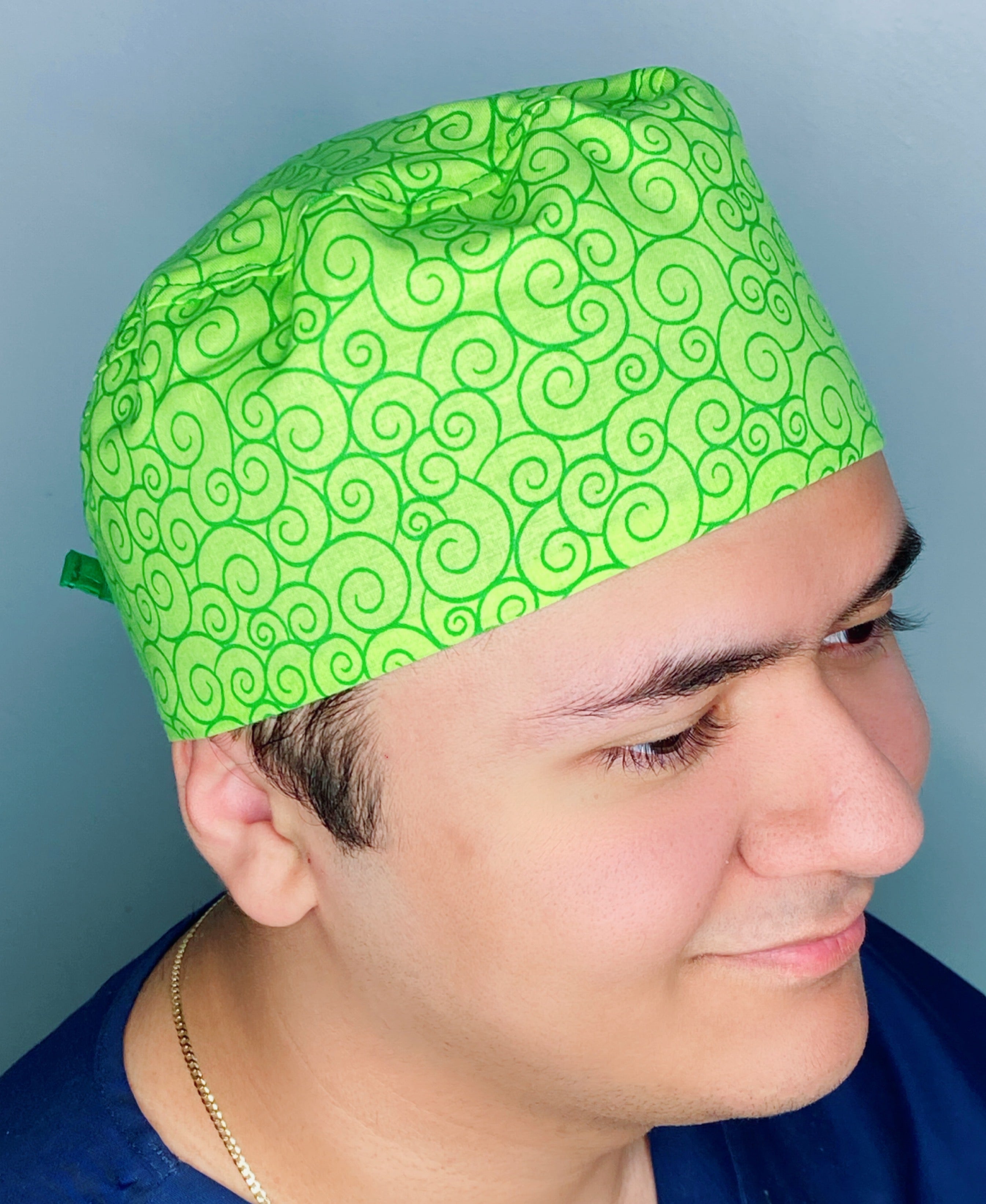 Green Arabesque Floral Design Unisex Cute Scrub Cap